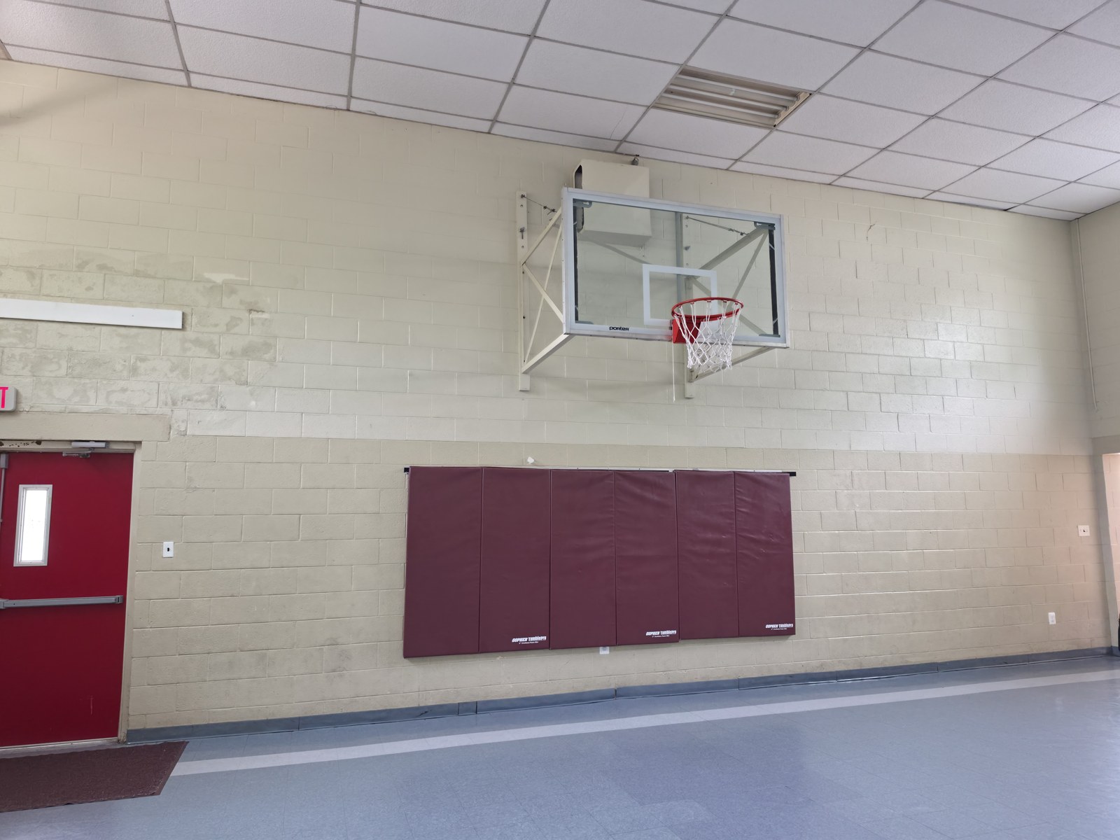 Messiah UMC gymnasium basketball hoop and net